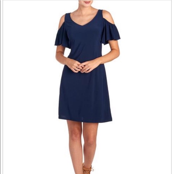 Flutter sleeve cold shoulder dress - Picture 1 of 2
